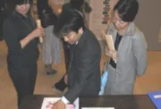 本発表に対し貴重なコメントを下さった徳島大学矯正学教室　金子和之先生